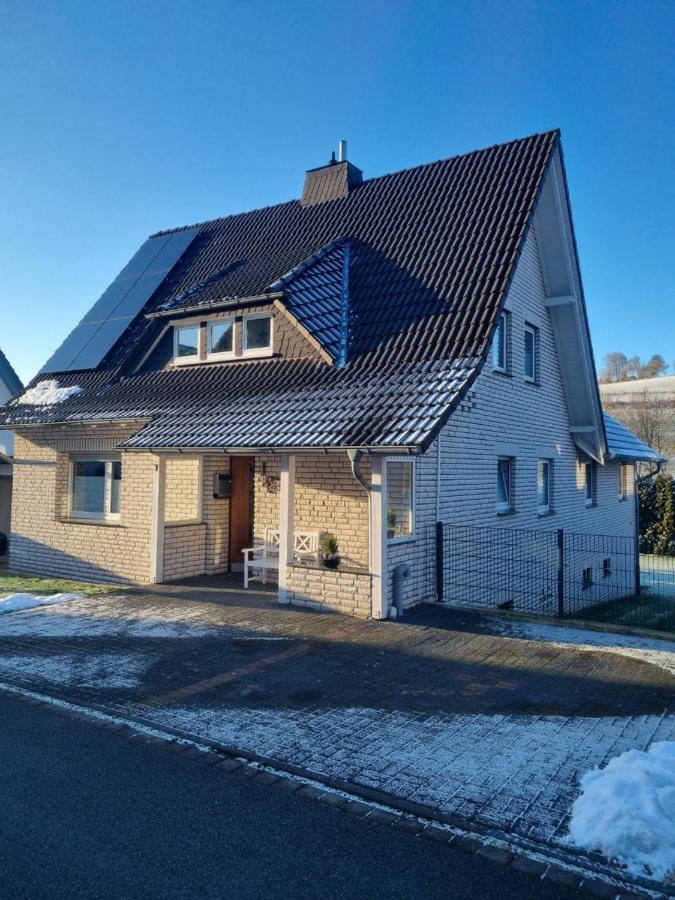 Ferienwohnung Am Fusse Des Eggegebirges 巴特德里堡 外观 照片